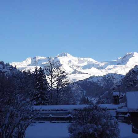 Hotel Villa Tedaldi Gressoney-Saint-Jean Zewnętrze zdjęcie