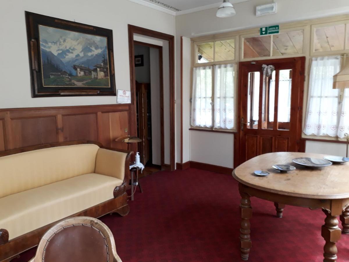 Hotel Villa Tedaldi Gressoney-Saint-Jean Zewnętrze zdjęcie