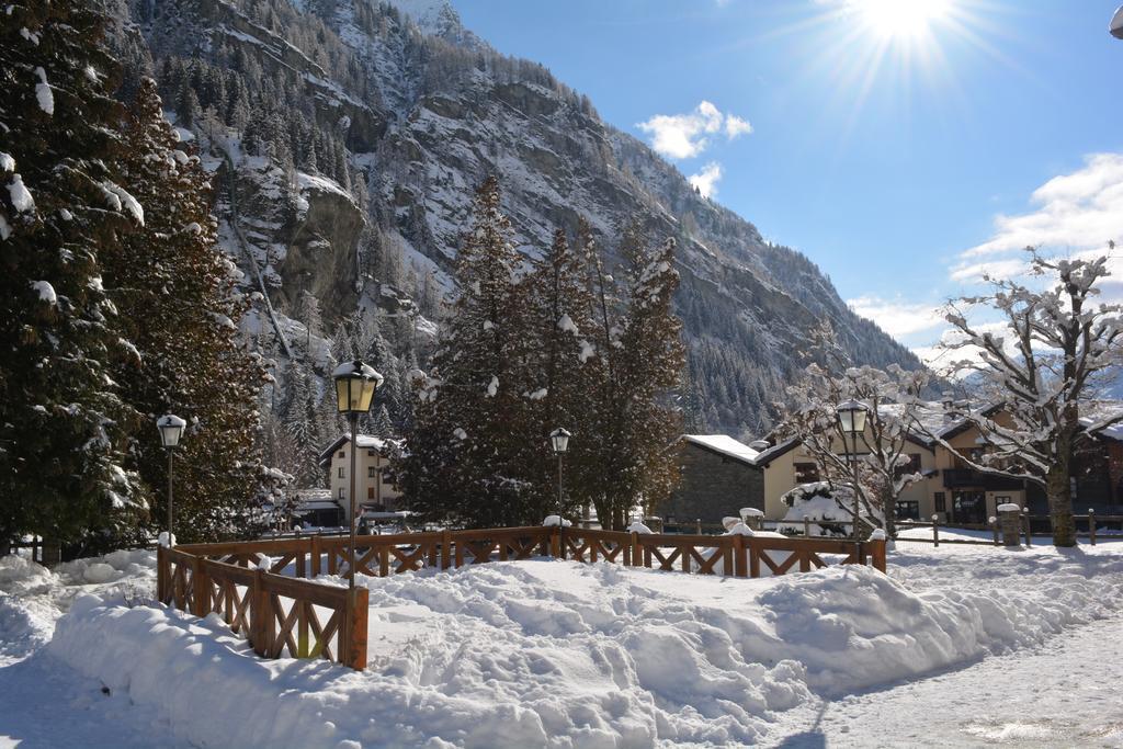 Hotel Villa Tedaldi Gressoney-Saint-Jean Zewnętrze zdjęcie