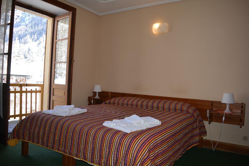 Hotel Villa Tedaldi Gressoney-Saint-Jean Zewnętrze zdjęcie
